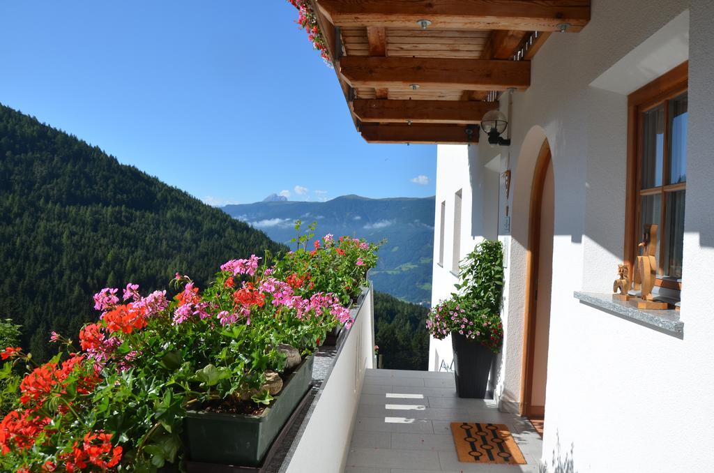 Baerntalerhof Villa Falzes Exterior photo